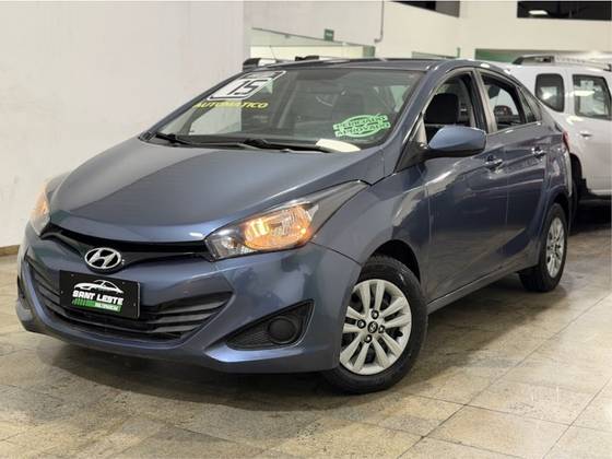 HYUNDAI HB20S 1.6 COMFORT PLUS 16V FLEX 4P AUTOMÁTICO HYUNDAI HB20S 1.6 COMFORT PLUS 16V FLEX 4P AUTOMÁTICO